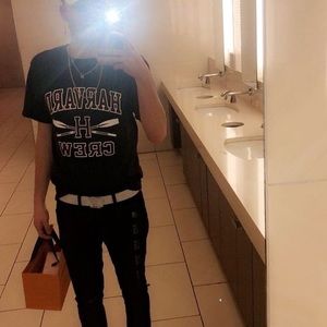 Meet your Posher, Evan